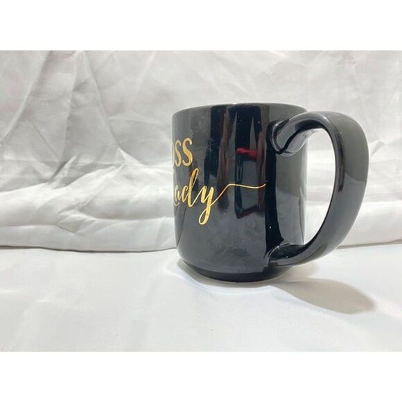 Boss Lady Coffee Mug Black and Gold Size 4 Inch Tall X 3.75 Inch Diameter - Picture 4 of 7